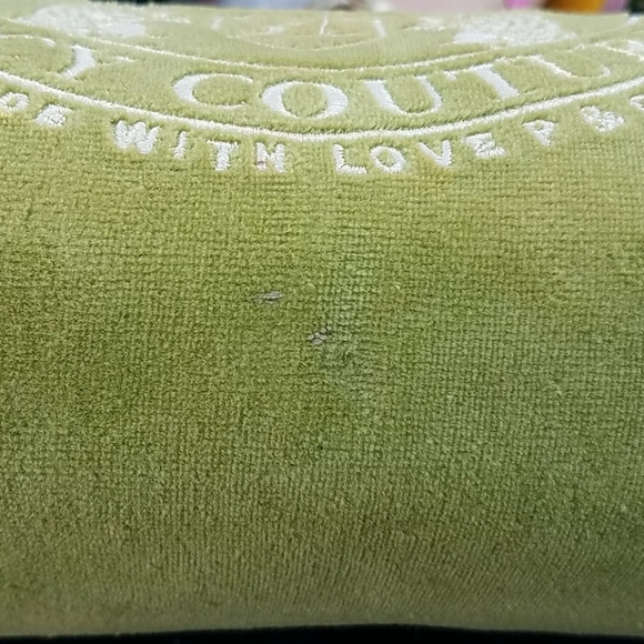 *sold* juicy Couture Barrel Bag - Picture 14 of 15